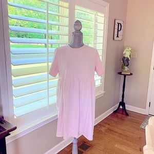 Short sleeve pink dress. Casual wear. NWOT